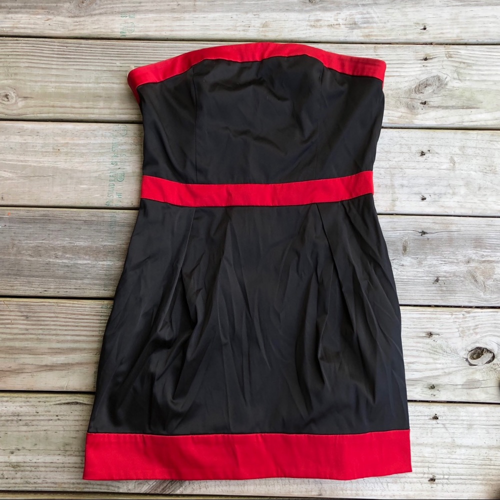 Grass Collection Black & Red Strapless Dress